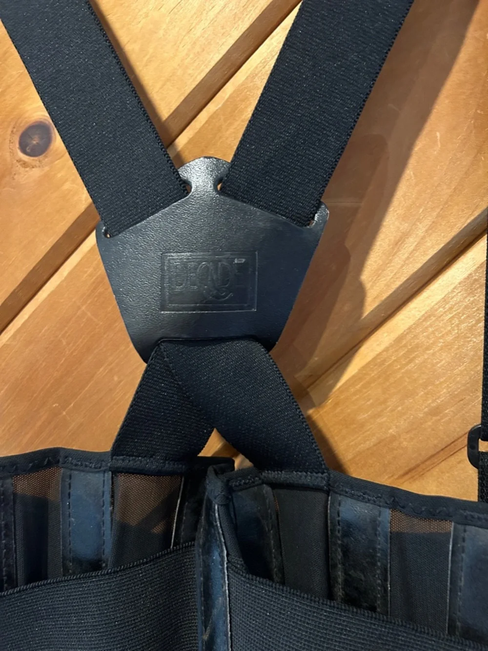 DECADE adjustable back support brace - Picture 5 of 6